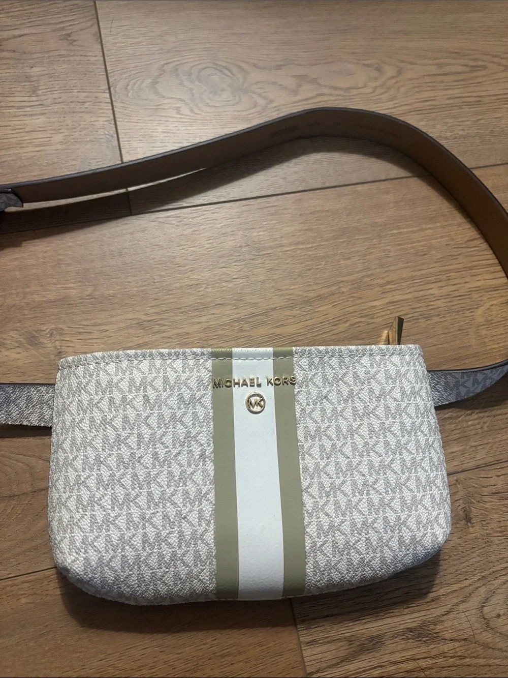 Michael Kors belt Bag S/M